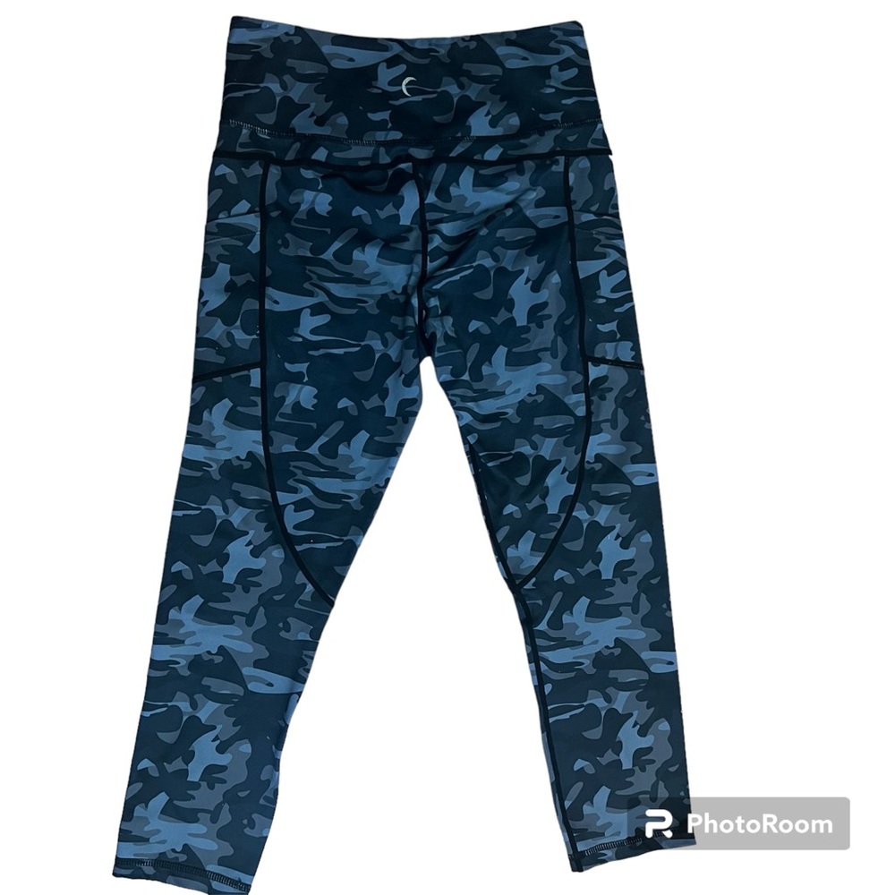 Zyia Active Camo Black Leggings size large - Picture 2 of 4